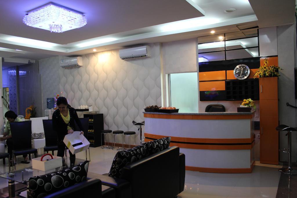 Rene Hotel Yogyakarta Esterno foto