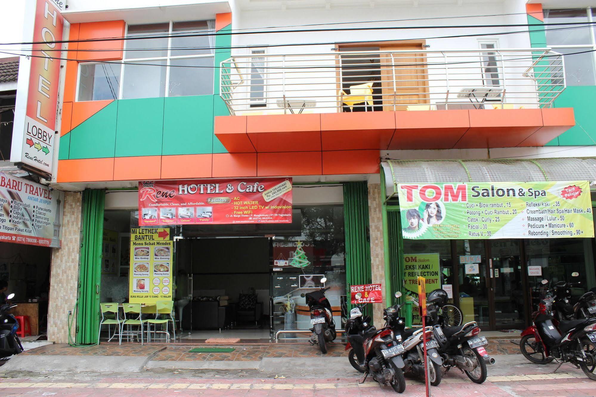 Rene Hotel Yogyakarta Esterno foto